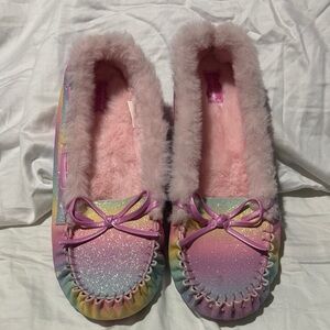 Harper Canyon 4 Rainbow Glitter Moccasin Slipper fur lined rubber sole worn once